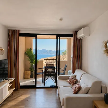 Charming For 4, Sea View, Pool In * Cannes