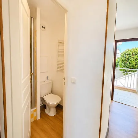 Charming For 4, Sea View, Pool In Daire *