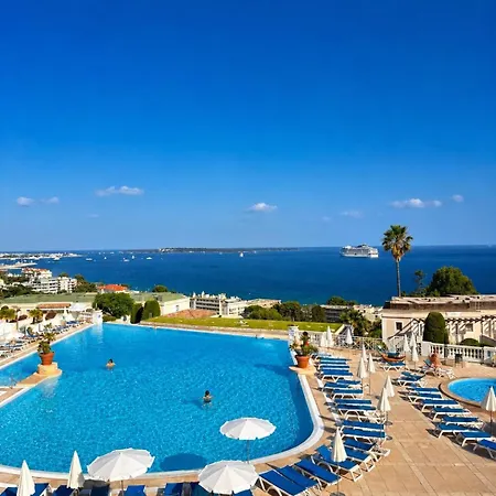 Daire Charming For 4, Sea View, Pool In *
